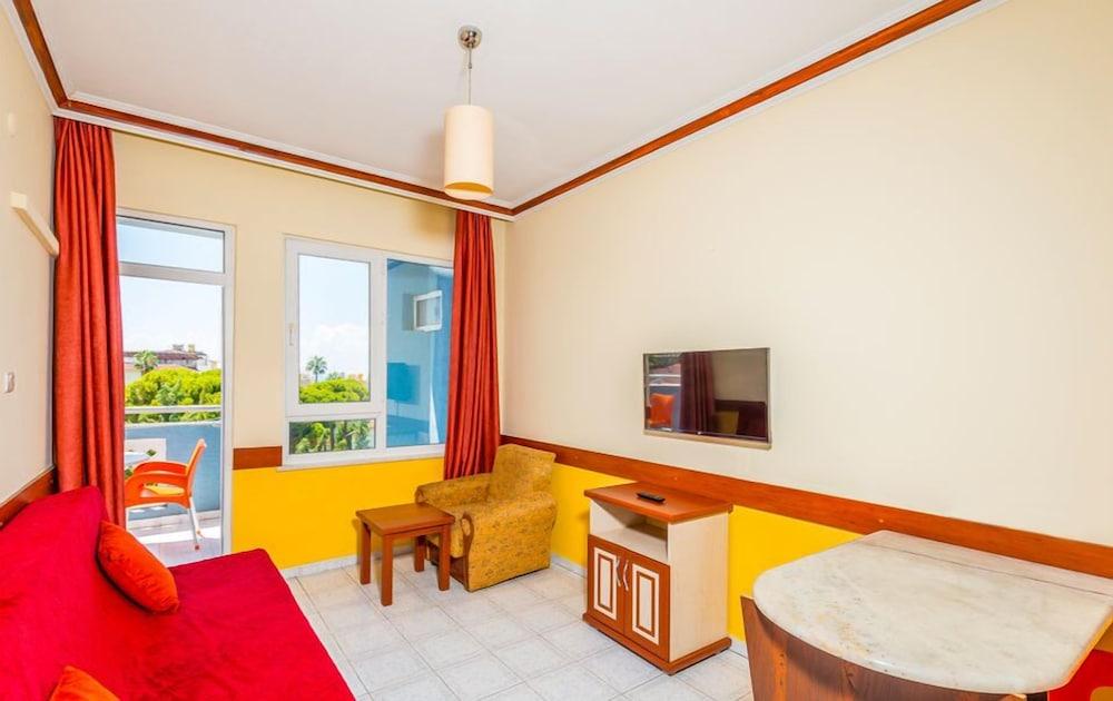 Lavinia Apart & Hotel Αλάνια Εξωτερικό φωτογραφία