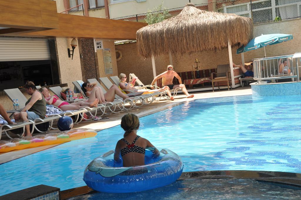 Lavinia Apart & Hotel Αλάνια Εξωτερικό φωτογραφία